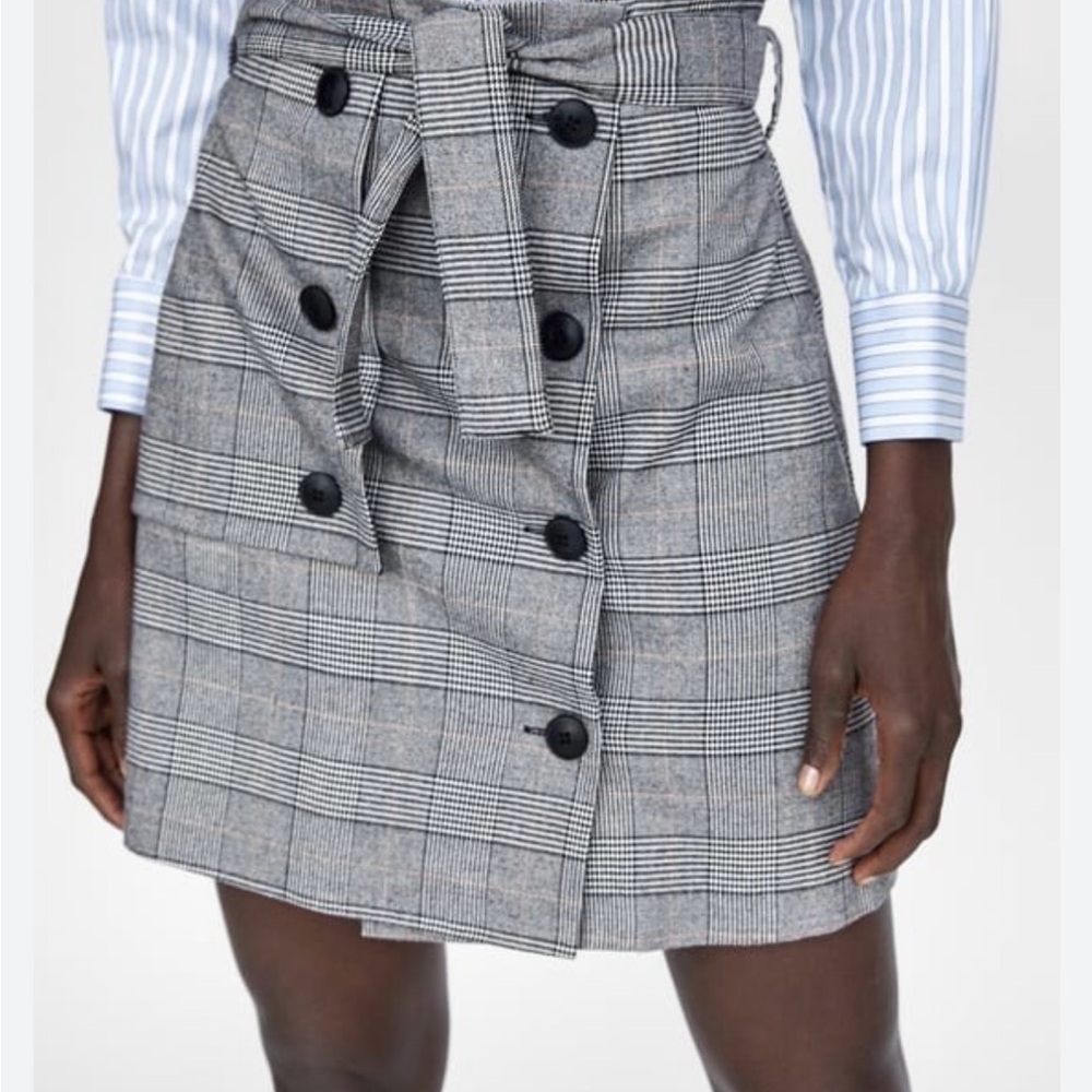 Zara Black and Gray Plaid Mini Skirt - Picture 7 of 8